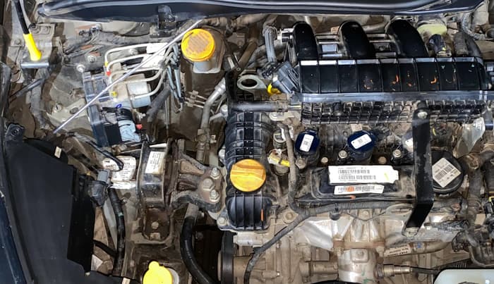 2023 Tata ALTROZ XE PLUS PETROL, Petrol, Manual, 5,019 km, Engine View - Right