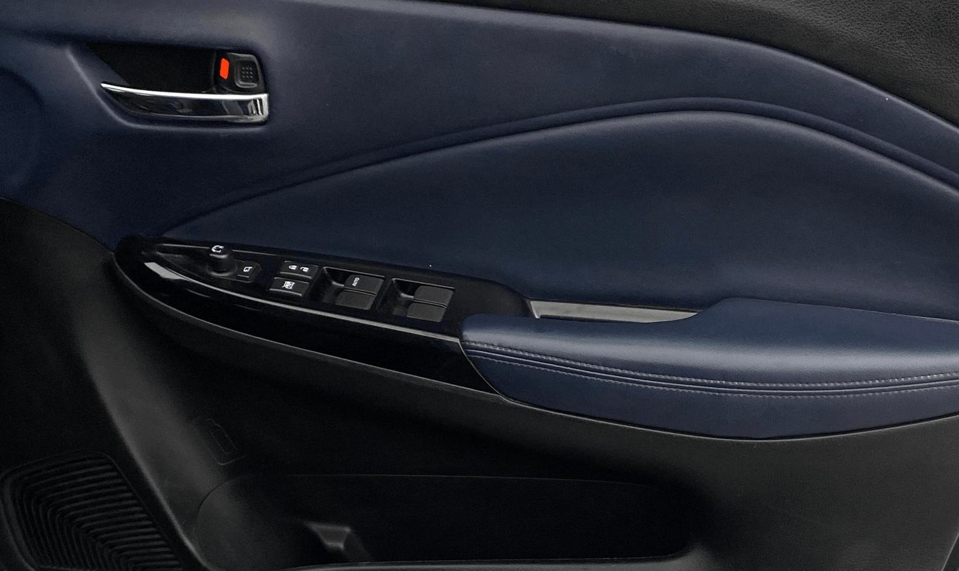 2022 Maruti Baleno ALPHA PETROL 1.2, Petrol, Manual, 89,470 km, Driver Side Door Panels Control
