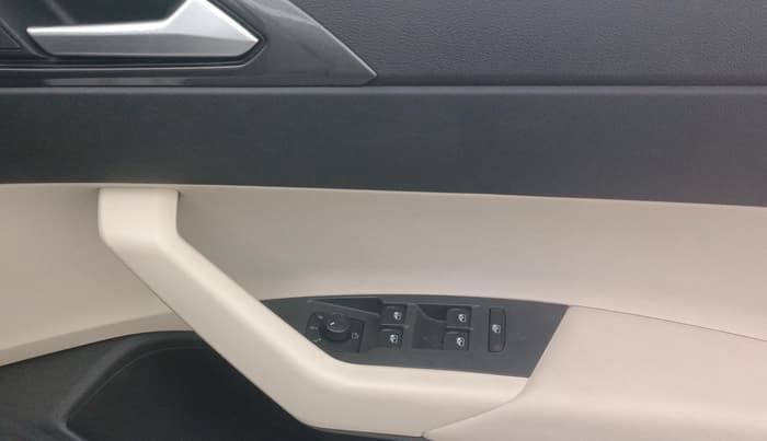 2023 Volkswagen VIRTUS GT PLUS TSI 1.5 EVO DSG, Petrol, Automatic, 49,689 km, Driver Side Door Panels Control