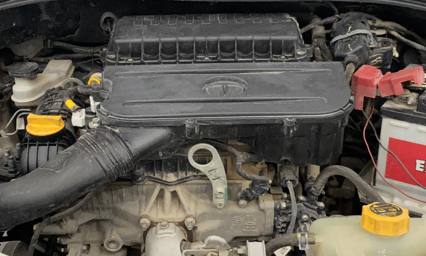 2023 Tata Tiago XM CNG, CNG, Manual, 23,757 km, Engine View