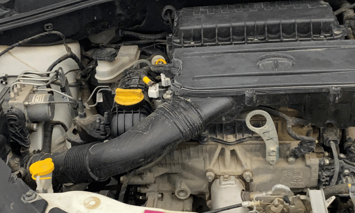 2023 Tata Tiago XM CNG, CNG, Manual, 23,757 km, Engine View - Right