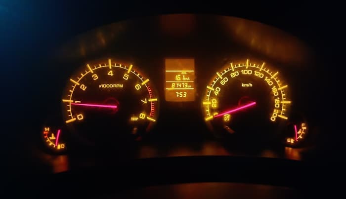 2013 Maruti Swift VXI, Petrol, Manual, 81,472 km, Odometer Image