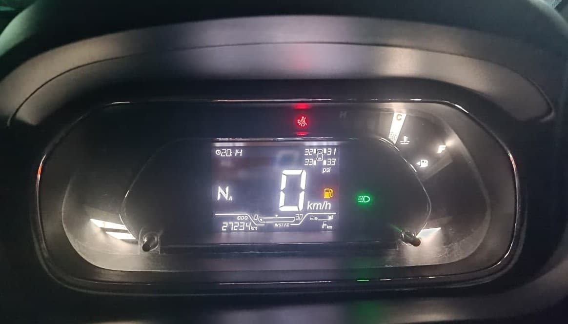 2023 Tata Tiago XZA PLUS PETROL, Petrol, Automatic, 27,220 km, Odometer Image