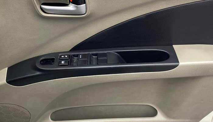 2015 Maruti Celerio VXI, Petrol, Manual, 76,041 km, Driver Side Door Panels Control