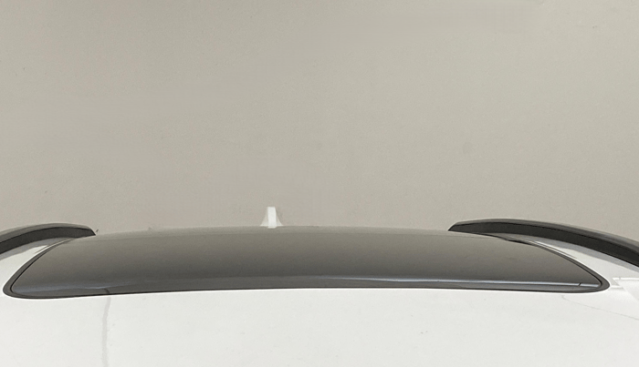 2024 Mahindra XUV700 AX 7 P AT 7 STR, Petrol, Automatic, 12,988 km, Moonroof/ Sunroof