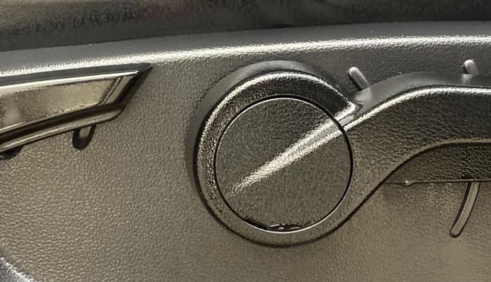 2021 Mahindra Thar LX PETROL HT 4WD AT, Petrol, Automatic, 52,832 km, Driver Side Adjustment Panel