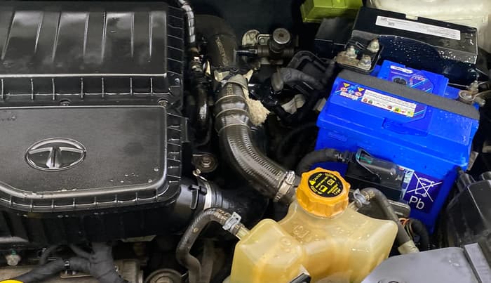 2019 Tata NEXON XZA PLUS DIESEL, Diesel, Automatic, 83,492 km, Engine View - Left