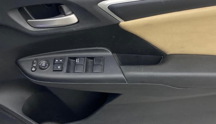 2021 Honda Jazz 1.2L I-VTEC ZX CVT, Petrol, Automatic, 55,070 km, Driver Side Door Panels Control