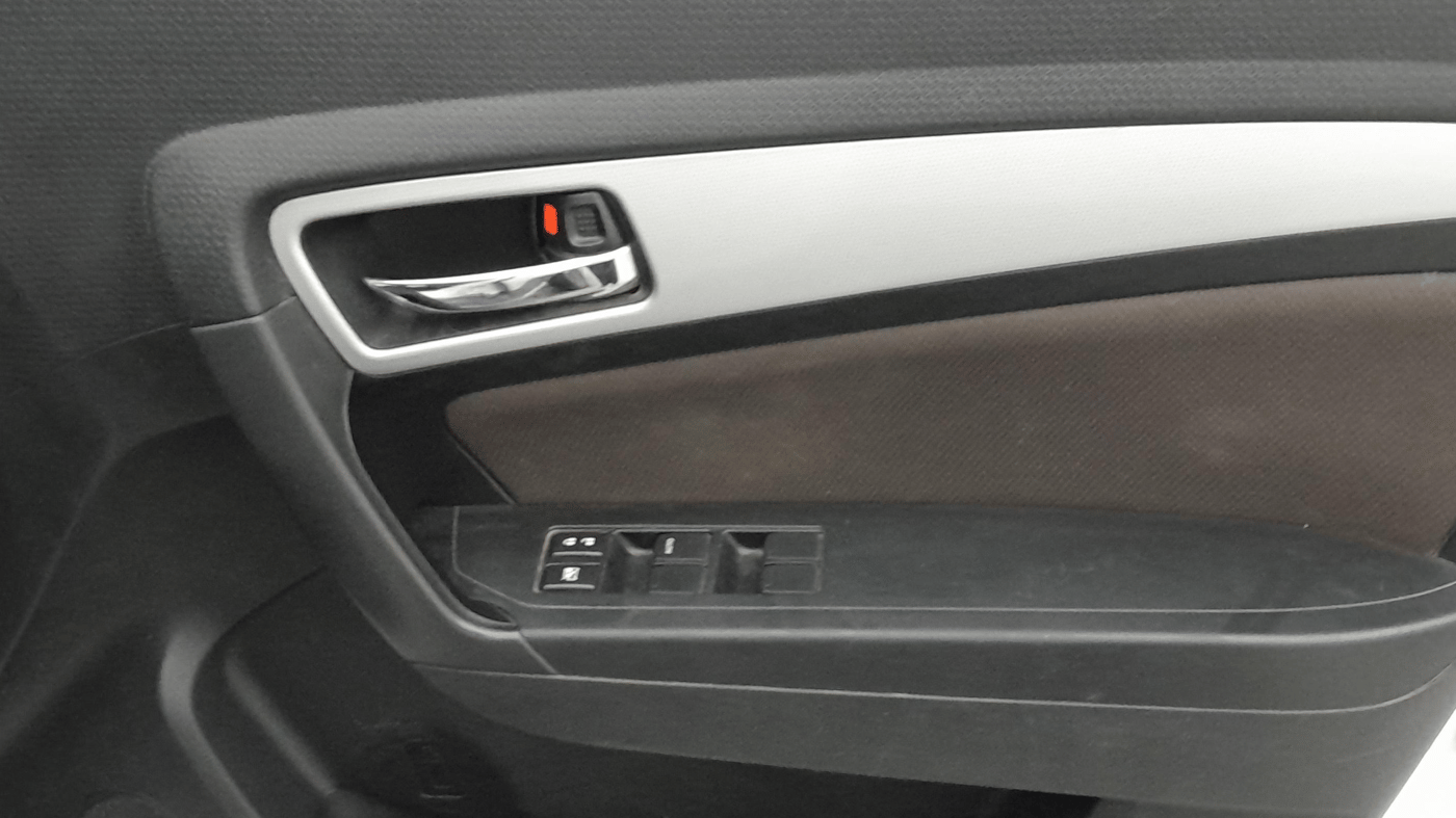 2021 Toyota URBAN CRUISER PREMIUM GRADE AT, Petrol, Automatic, 1,05,833 km, Driver Side Door Panels Control