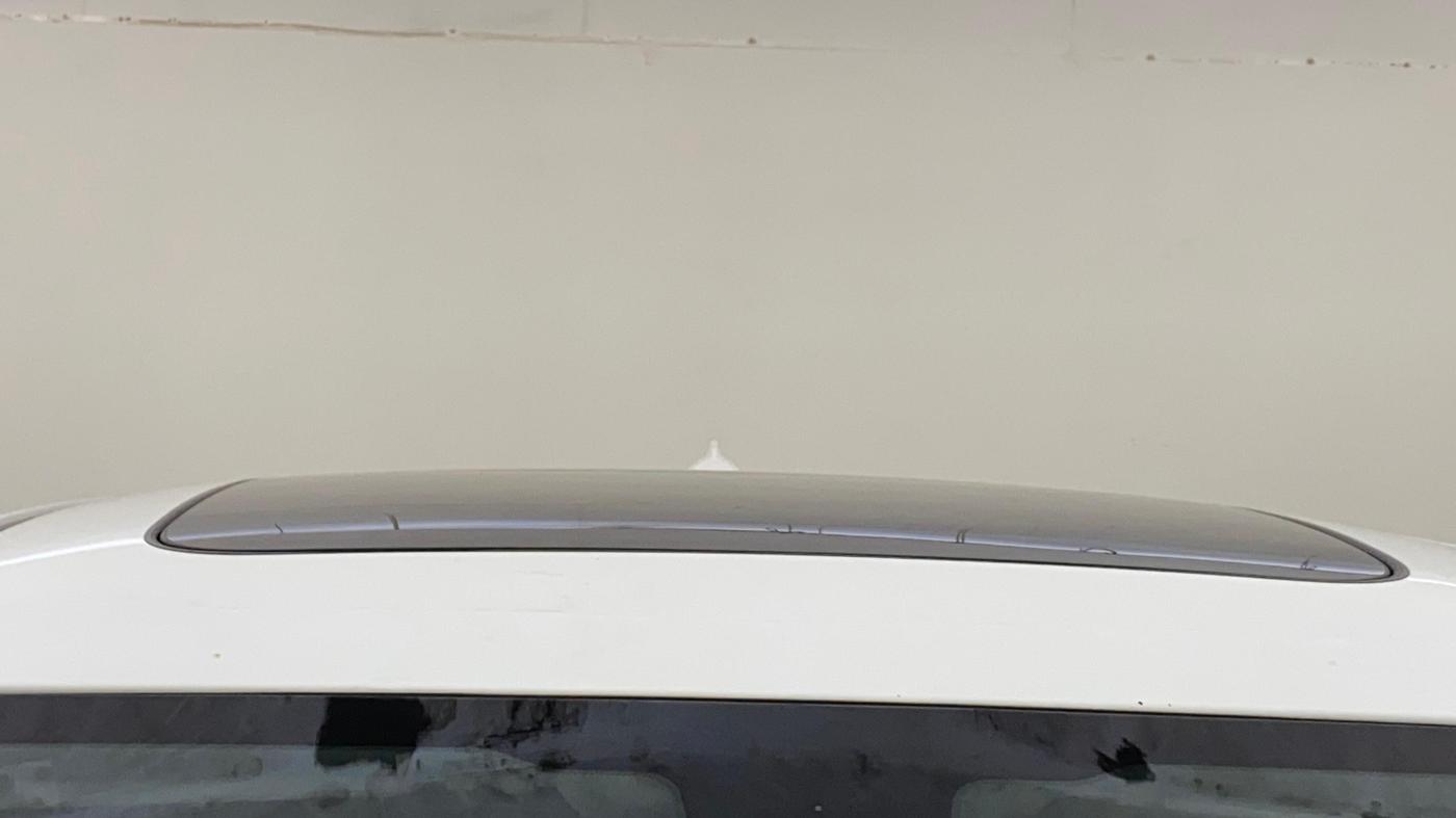 2020 Tata Harrier XZA PLUS 2.0L, Diesel, Automatic, 65,886 km, Moonroof/ Sunroof