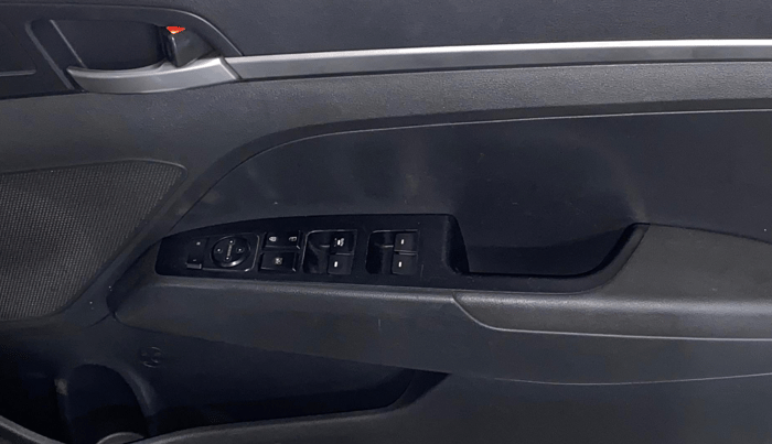 2017 Hyundai New Elantra 2.0 S PETROL, Petrol, Manual, 39,459 km, Driver Side Door Panels Control
