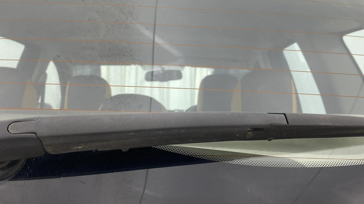 2018 Renault Duster RXS CVT, Petrol, Automatic, 98,904 km, Rear Wiper