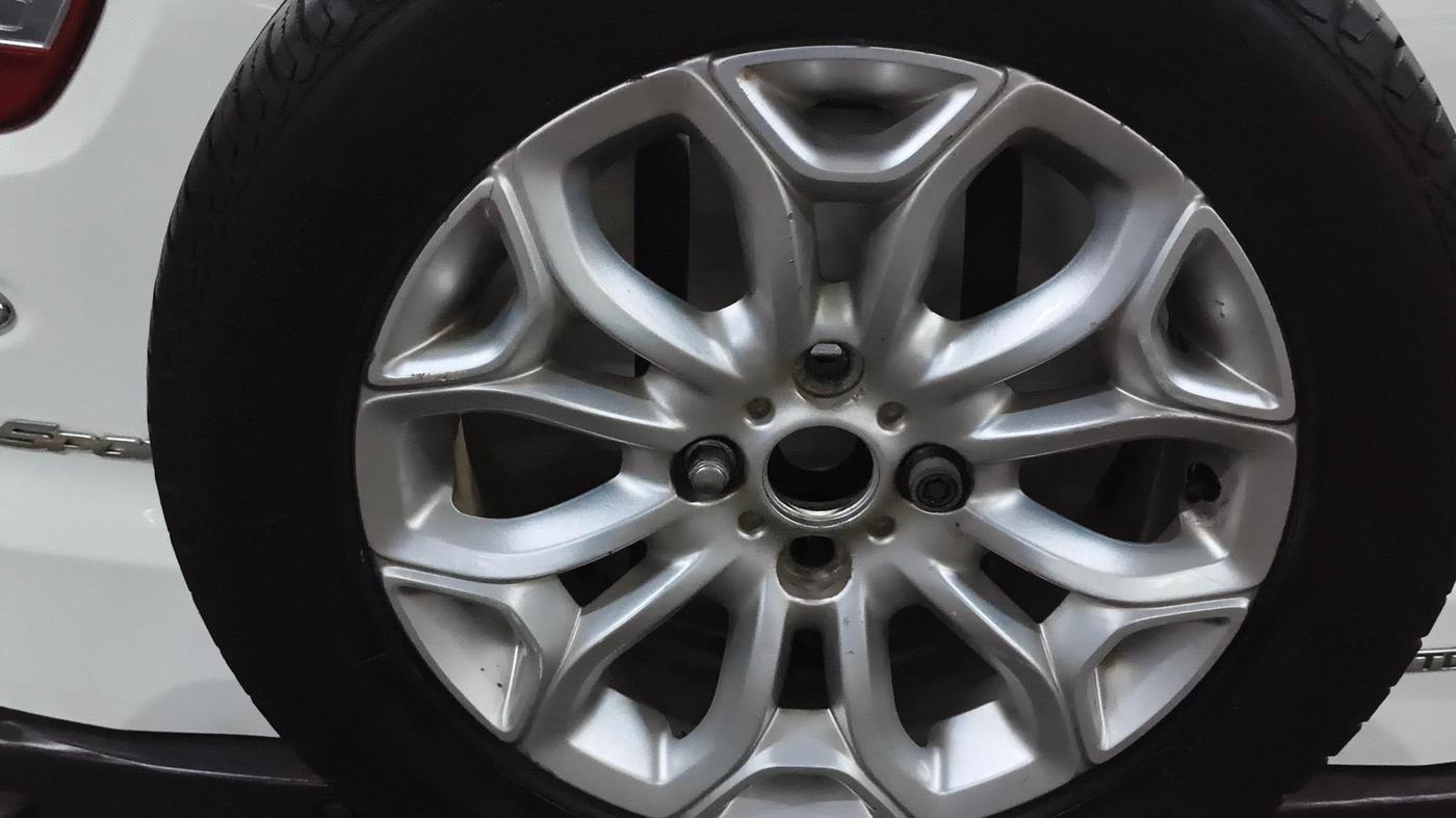 2015 Ford Ecosport TITANIUM 1.5L DIESEL, Diesel, Manual, 1,17,932 km, Spare Tyre