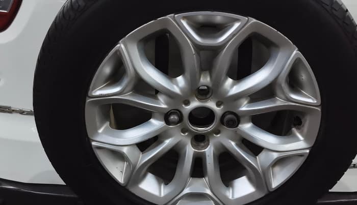 2015 Ford Ecosport TITANIUM 1.5L DIESEL, Diesel, Manual, 1,17,932 km, Spare Tyre