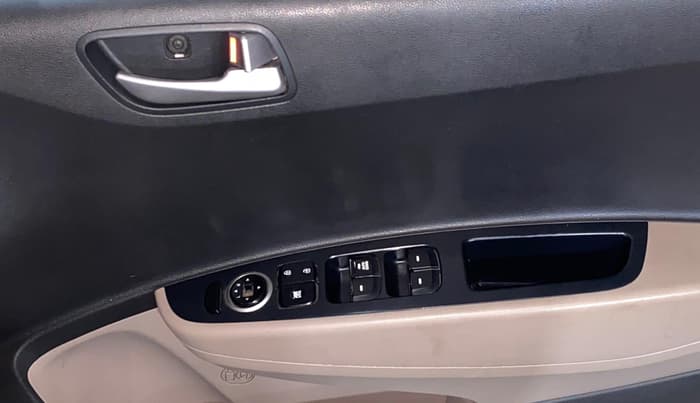 2015 Hyundai Xcent SX 1.2, Petrol, Manual, 88,202 km, Driver Side Door Panels Control
