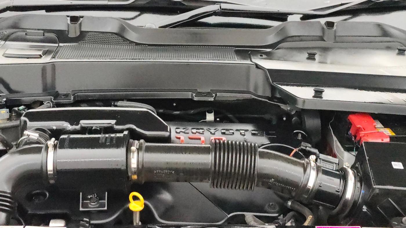 2024 Tata Harrier FEARLESS DARK EDITION AT, Diesel, Automatic, 44,841 km, Engine View