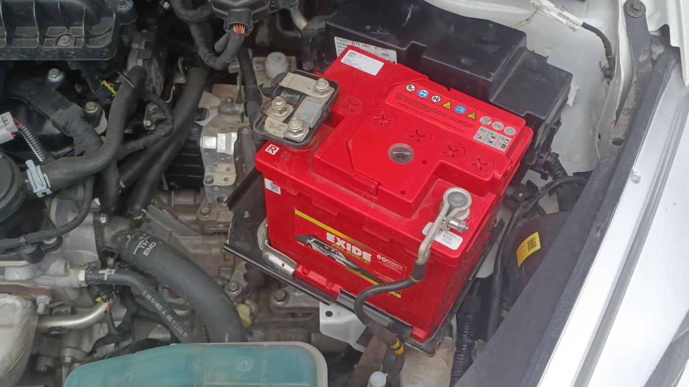 2019 Tata Tiago XZA PETROL, Petrol, Automatic, 31,033 km, Engine View - Left
