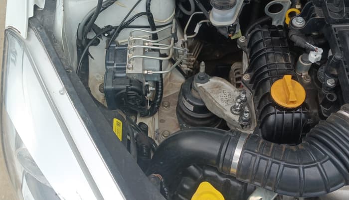 2019 Tata Tiago XZA PETROL, Petrol, Automatic, 31,033 km, Engine View - Right