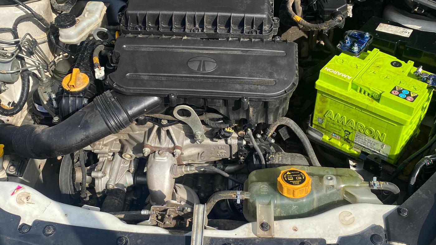 2021 Tata TIGOR XZ PLUS PETROL, Petrol, Manual, 1,50,817 km, Engine View - Left