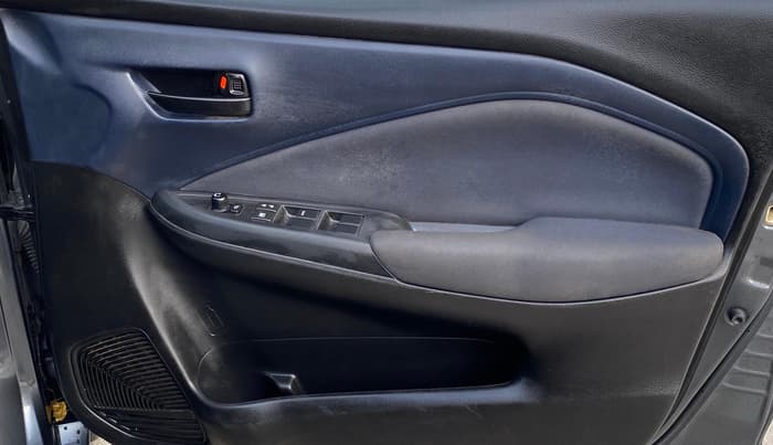 2022 Maruti Baleno DELTA PETROL 1.2, Petrol, Manual, 86,983 km, Driver Side Door Panels Control
