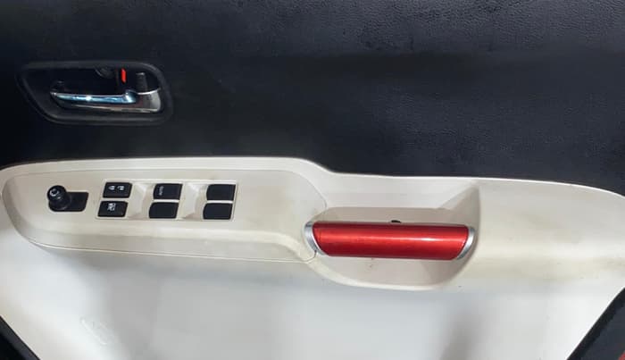 2017 Maruti IGNIS DELTA 1.2, Petrol, Manual, 55,688 km, Driver Side Door Panels Control