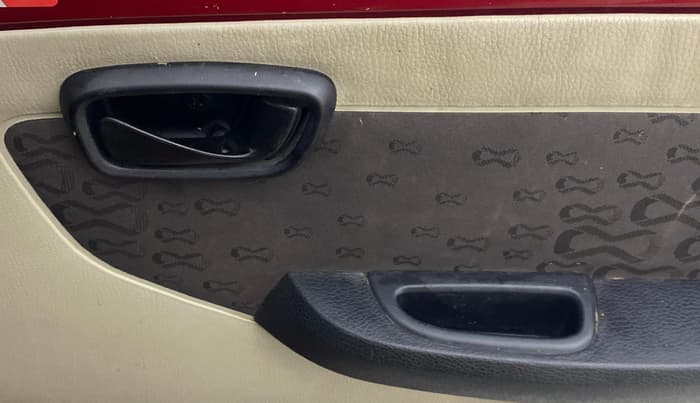 2015 Tata Nano TWIST XTA, Petrol, Automatic, 27,058 km, Driver Side Door Panels Control