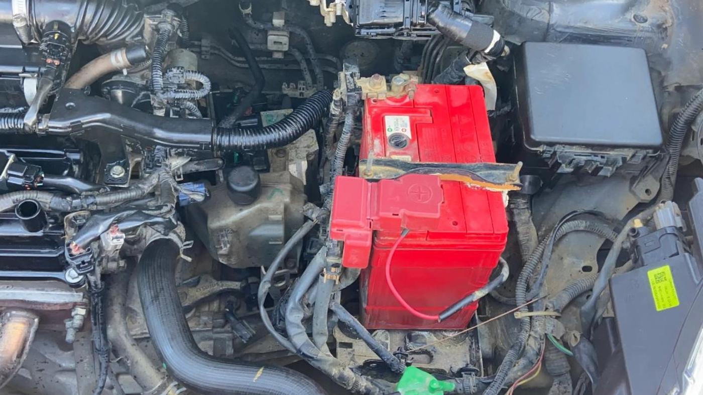 2018 Maruti Dzire ZXI AMT, Petrol, Automatic, 91,687 km, Engine View - Left