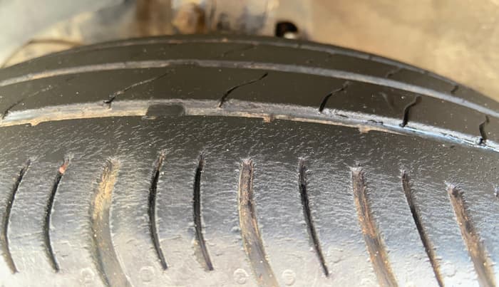 2018 Maruti Dzire ZXI AMT, Petrol, Automatic, 91,687 km, Right Rear Tyre Tread