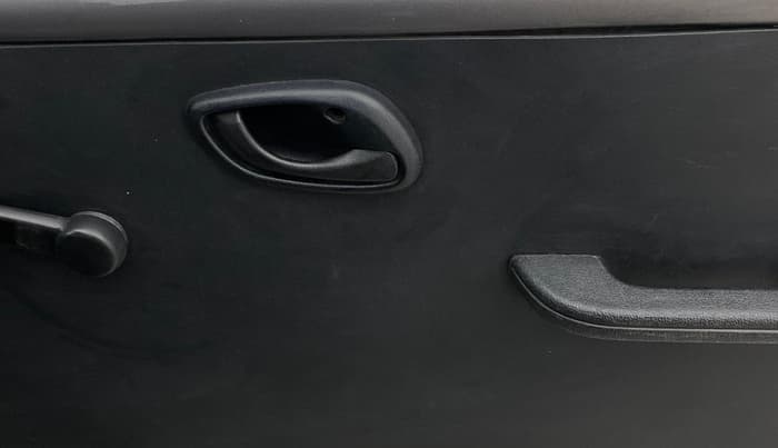 2022 Maruti Eeco 5 STR AC (O), Petrol, Manual, 24,174 km, Driver Side Door Panels Control
