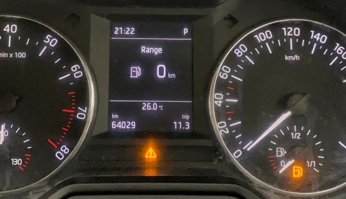 2017 Skoda Octavia AMBITION PLUS AT 1.8 TSI, Petrol, Automatic, 64,017 km, Odometer Image