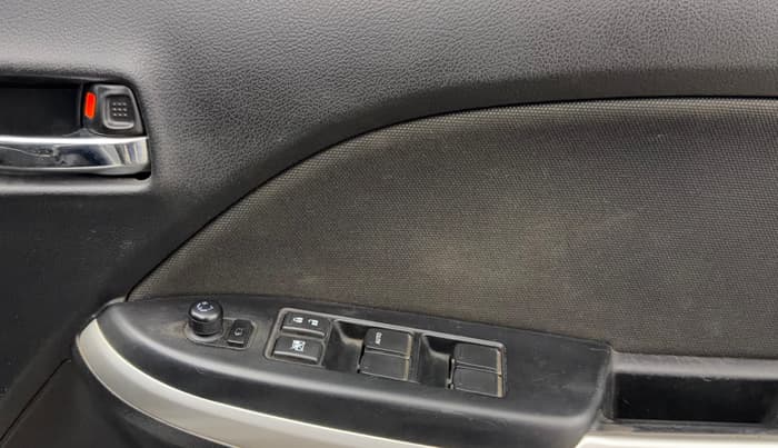 2018 Maruti Baleno ZETA PETROL 1.2, Petrol, Manual, 79,153 km, Driver Side Door Panels Control