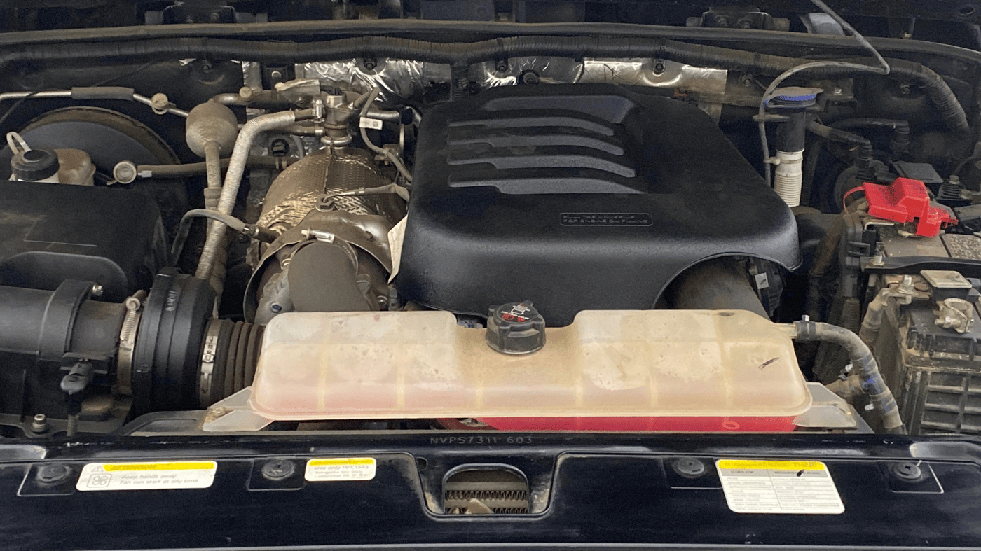 2023 Mahindra Thar LX D AT 4WD HT, Diesel, Automatic, 34,028 km, Engine View