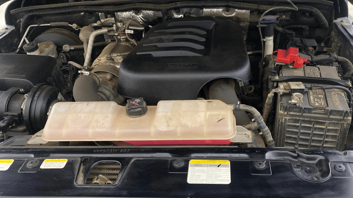 2023 Mahindra Thar LX D AT 4WD HT, Diesel, Automatic, 34,028 km, Engine View - Left