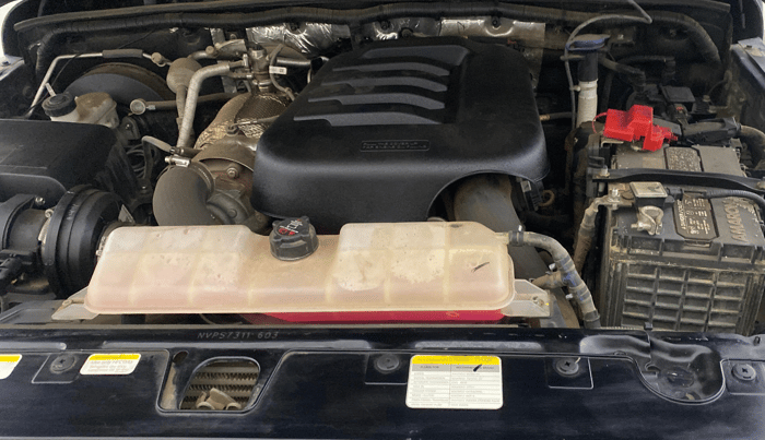 2023 Mahindra Thar LX D AT 4WD HT, Diesel, Automatic, 34,028 km, Engine View - Left