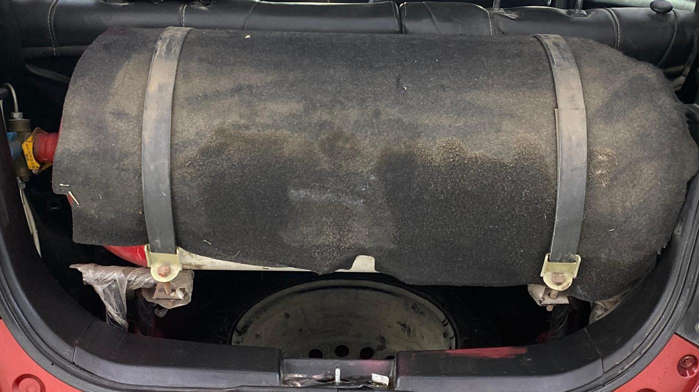 2014 Maruti Wagon R Stingray VXI, CNG, Manual, 96,154 km, Boot Inside