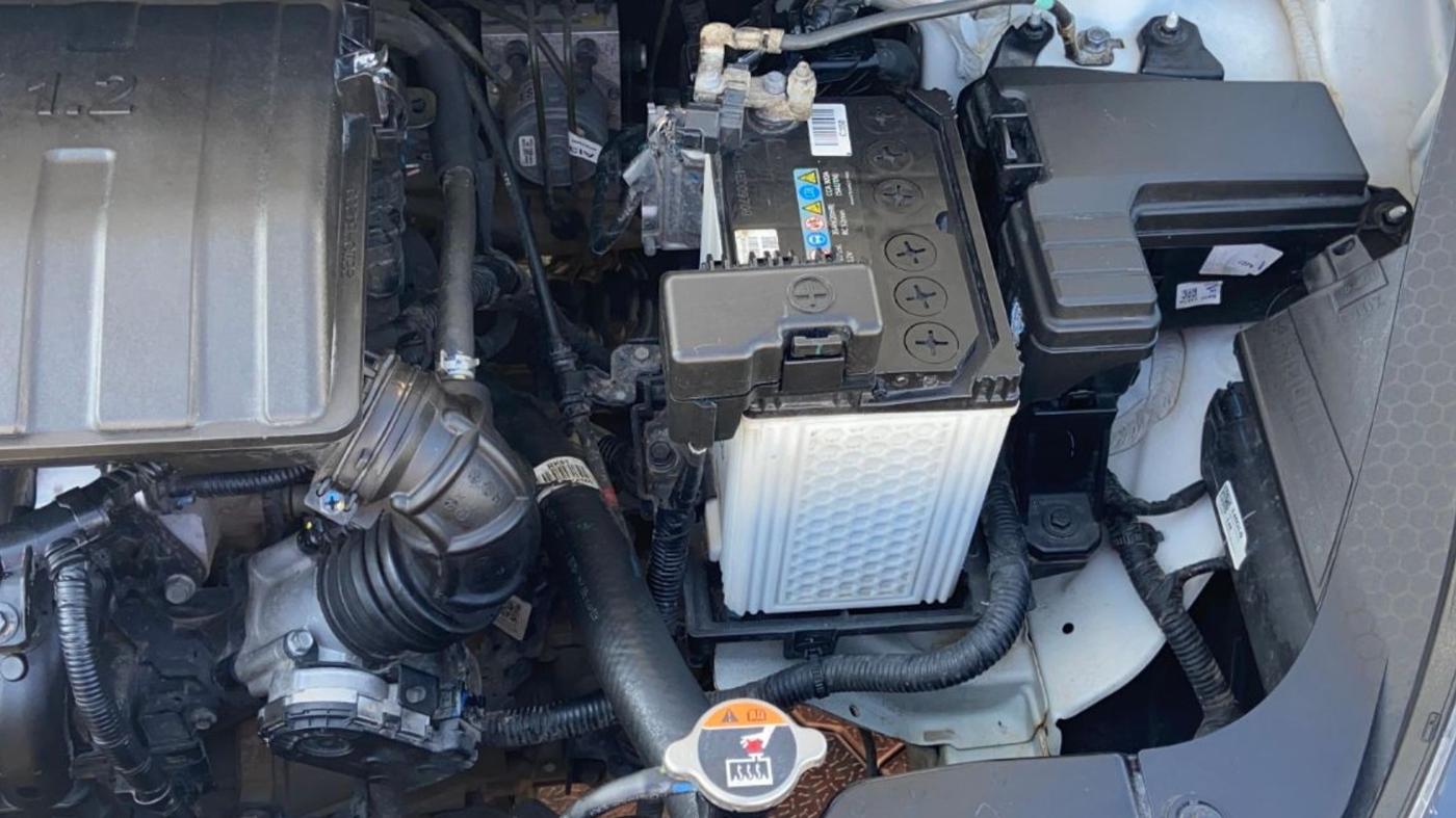2024 Hyundai GRAND I10 NIOS ASTA 1.2 KAPPA VTVT, Petrol, Manual, 17,753 km, Engine View - Left