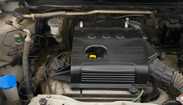 2015 Maruti Celerio VXI AMT, Petrol, Automatic, 81,520 km, Engine View - Right