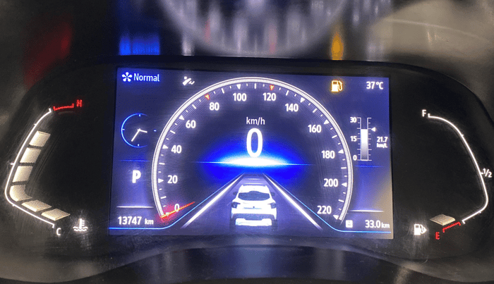 2022 Renault Kiger RXZ TURBO CVT DUAL TONE, Petrol, Automatic, 13,711 km, Odometer Image