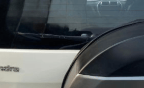 2018 Mahindra TUV300 T10, Diesel, Manual, 59,637 km, Rear Wiper