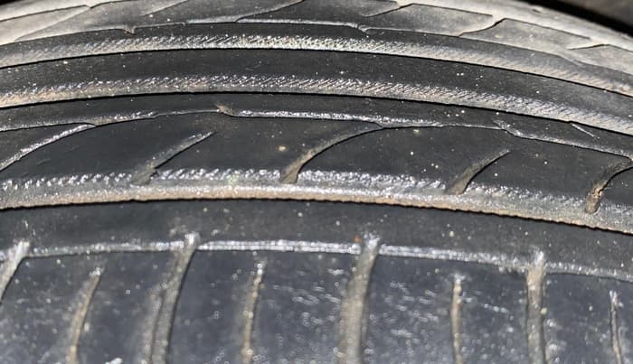 2018 Honda BR-V 1.5L I-VTEC V, Petrol, Manual, 48,233 km, Right Front Tyre Tread