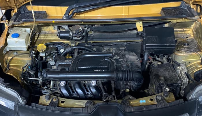 2022 Renault Kwid CLIMBER AMT 1.0, Petrol, Automatic, 39,201 km, Engine View