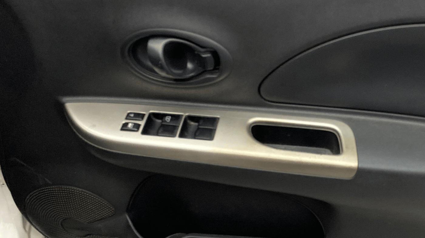 2019 Nissan Micra Active XV, Petrol, Manual, 97,178 km, Driver Side Door Panels Control
