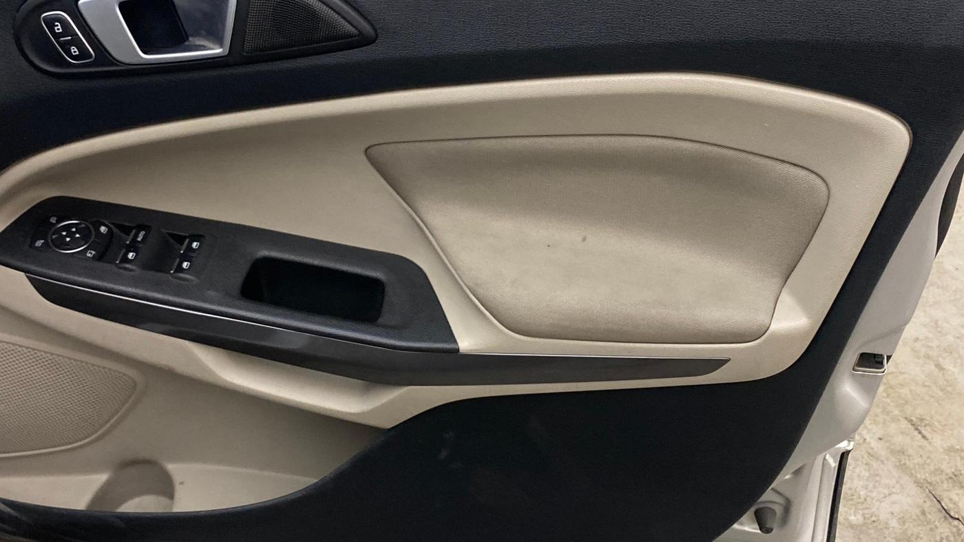 2021 Ford Ecosport TITANIUM + SE 1.5L DIESEL, Diesel, Manual, 99,745 km, Driver Side Door Panels Control