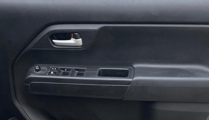 2021 Maruti New Wagon-R VXI 1.2, Petrol, Manual, 42,843 km, Driver Side Door Panels Control