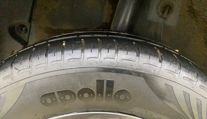 2021 Hyundai GRAND I10 NIOS SPORTZ 1.2 KAPPA VTVT, Petrol, Manual, 57,540 km, Right Rear Tyre Tread