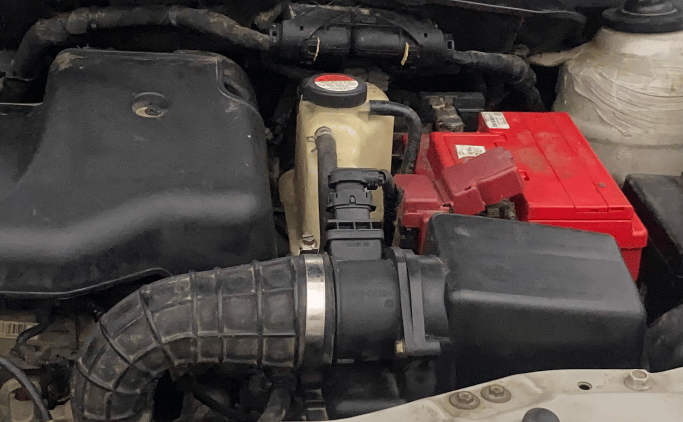 2015 Maruti Swift VDI, Diesel, Manual, 1,27,183 km, Engine View - Left