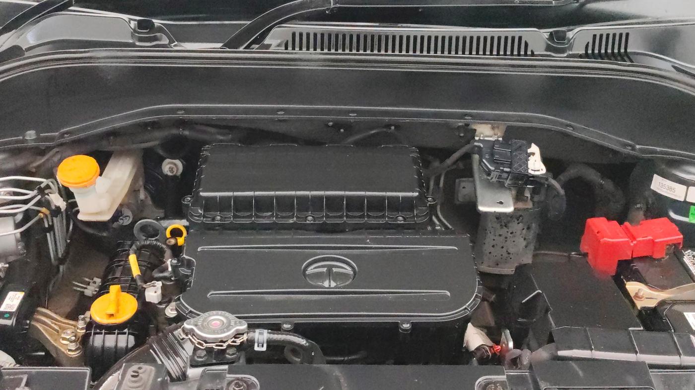 2021 Tata PUNCH ACCOMPLISHED MT, Petrol, Manual, 44,304 km, Engine View