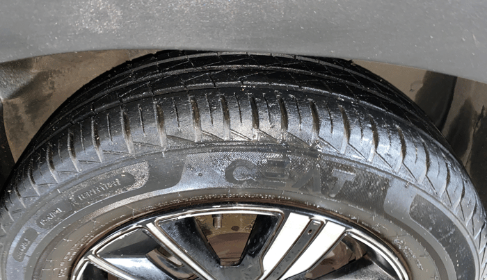 2022 Renault Kwid CLIMBER AMT 1.0, Petrol, Automatic, 33,667 km, Right Rear Tyre Tread
