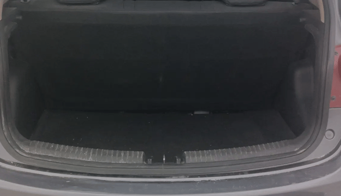 2014 Hyundai Grand i10 ASTA AT 1.2 KAPPA VTVT, Petrol, Automatic, 1,00,172 km, Boot Inside