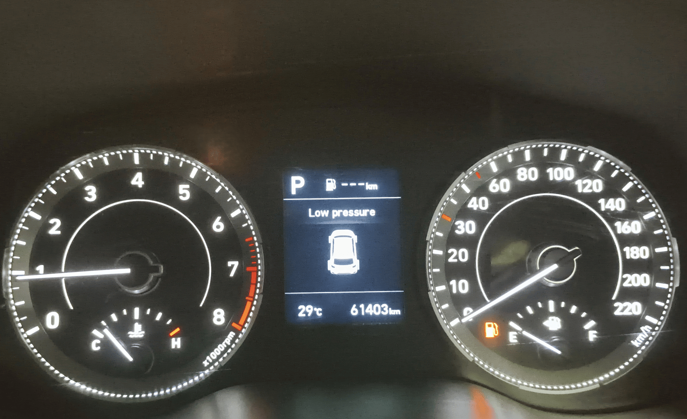 2021 Hyundai VENUE SX PLUS 1.0 TURBO DCT, Petrol, Automatic, 61,395 km, Odometer Image